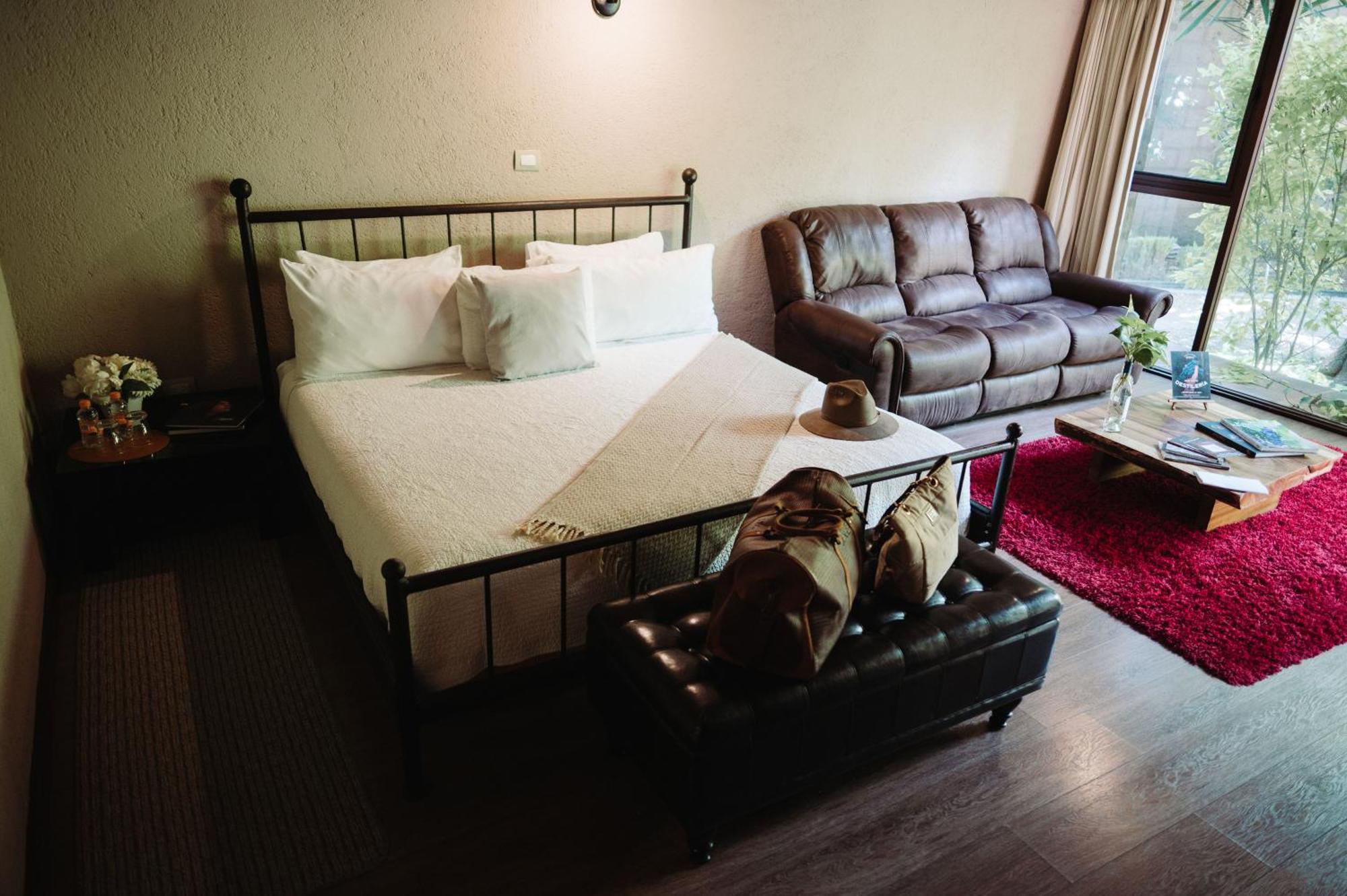 Maria & Bernardo Casa - Vinedo Bed & Breakfast El Coyote ภายนอก รูปภาพ